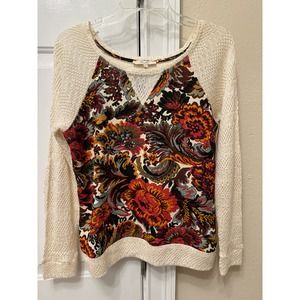 Fancy‎ Light weight sweater